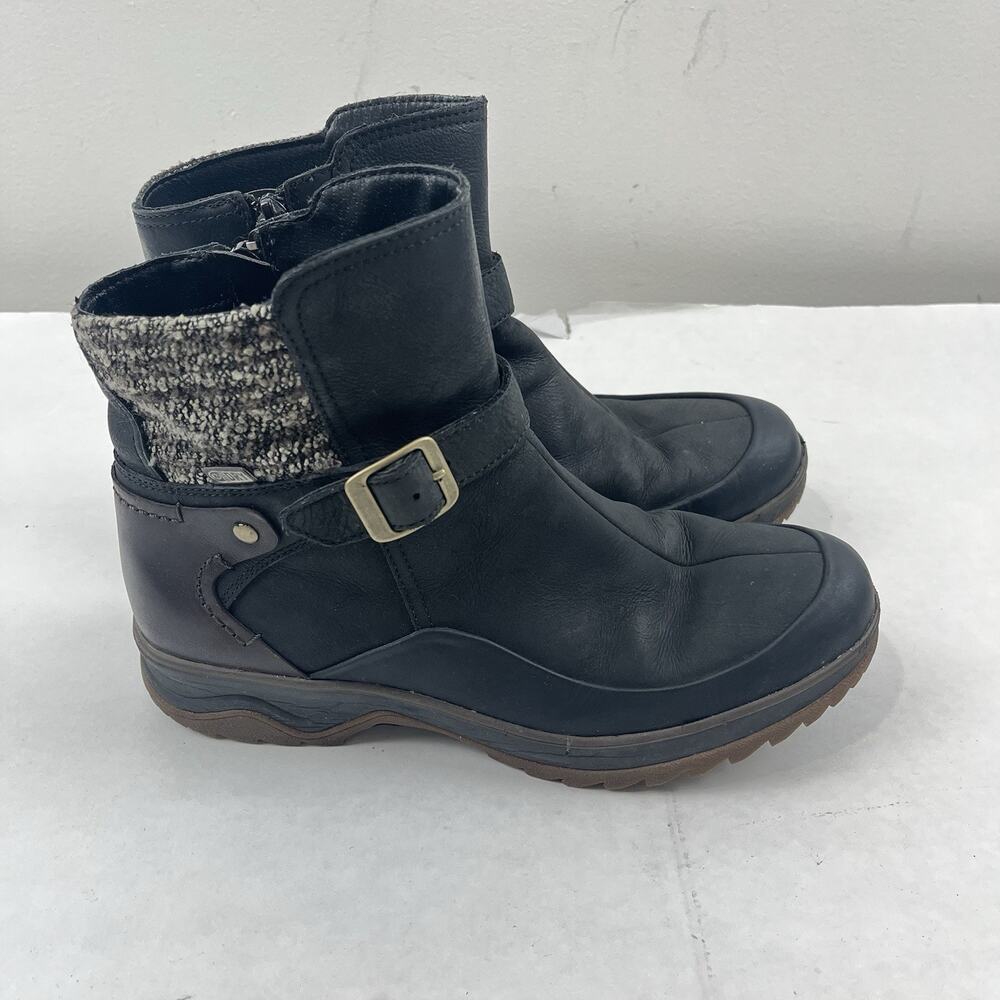 Merrell Eventyr Strap Waterproof Boots Women’s 9 Black Insulated J01886